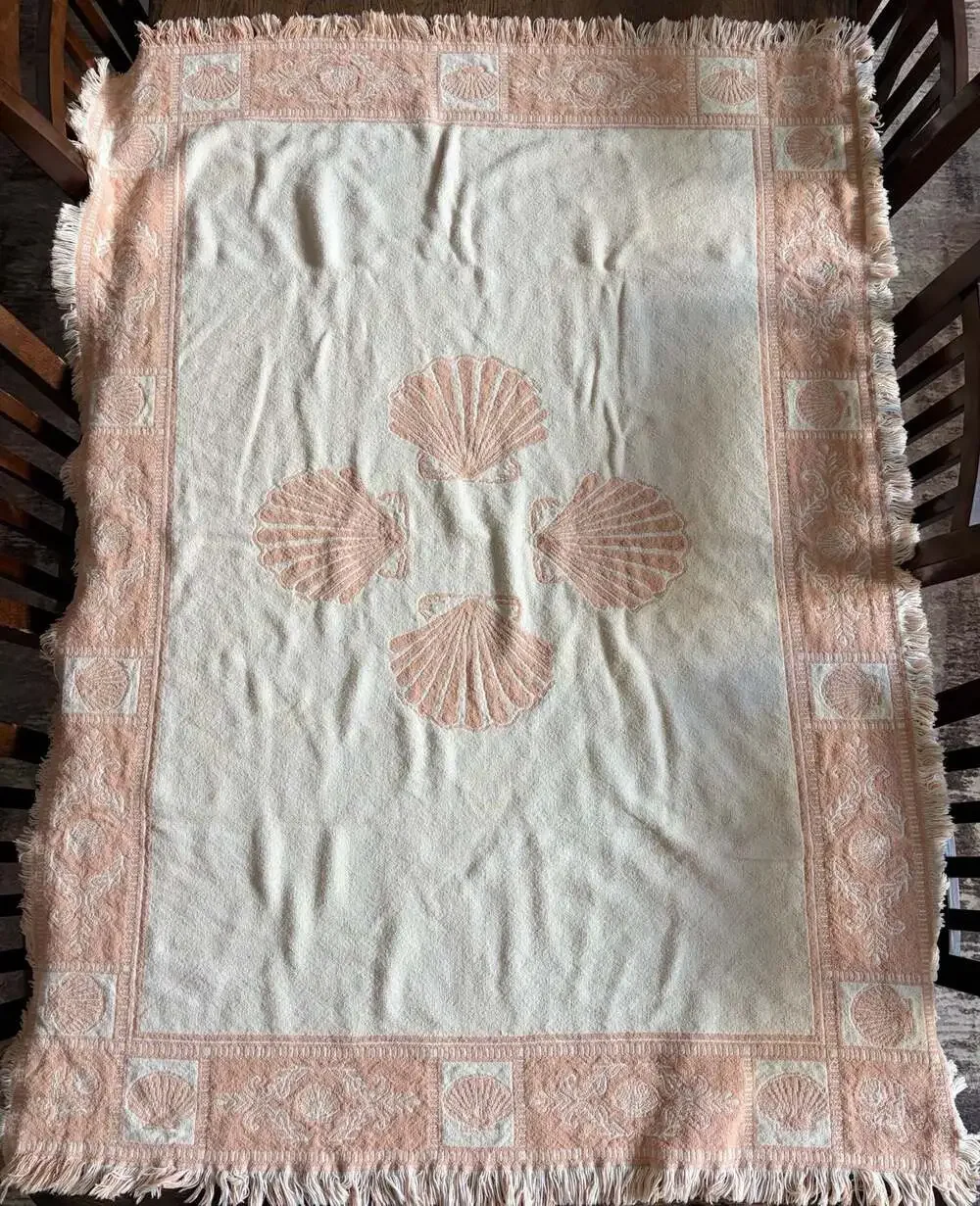 Vintage Fringed Woven Seashell Tapestry Throw Blanket